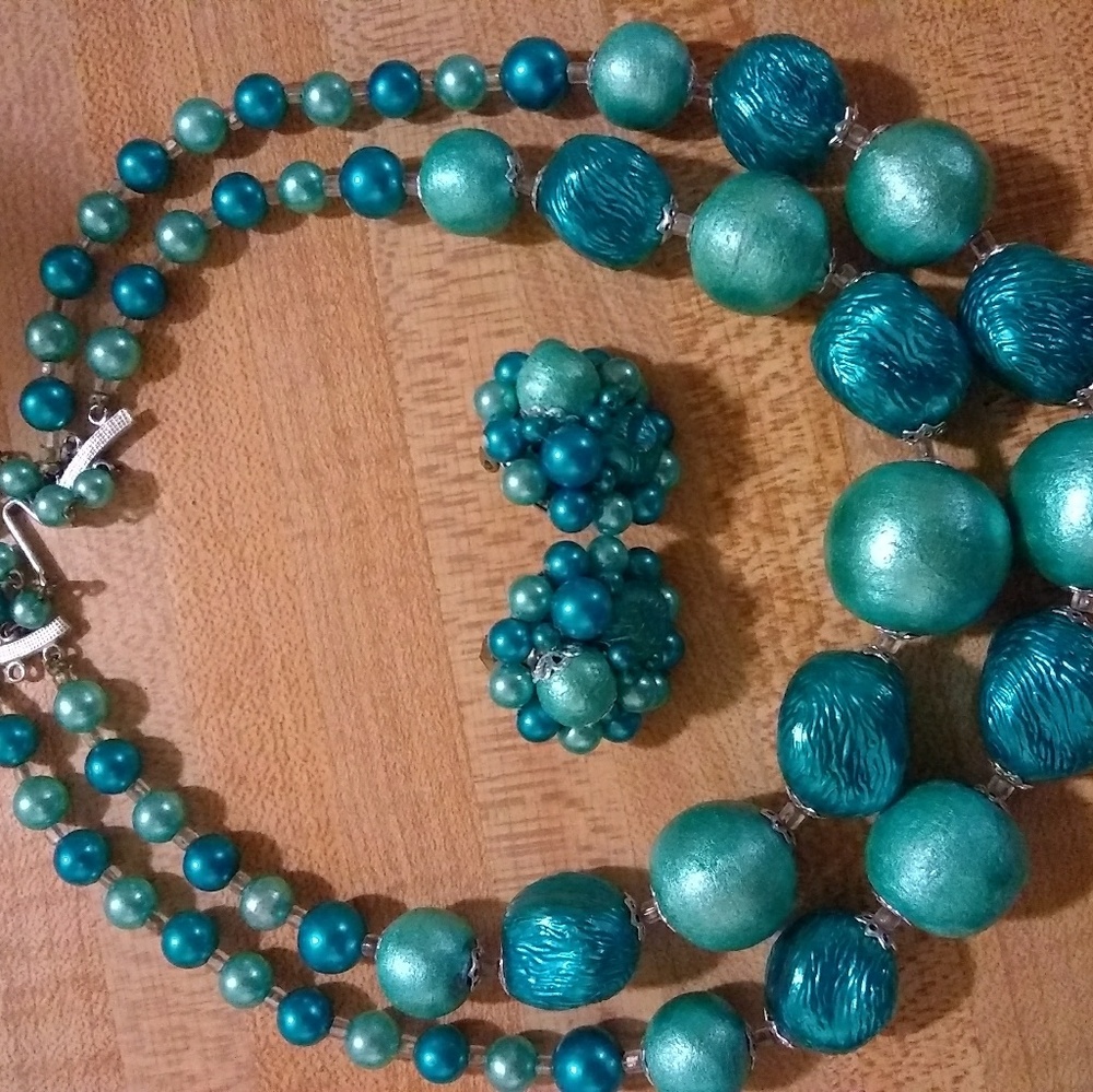 vintage japan aqua teal blue necklace earring set